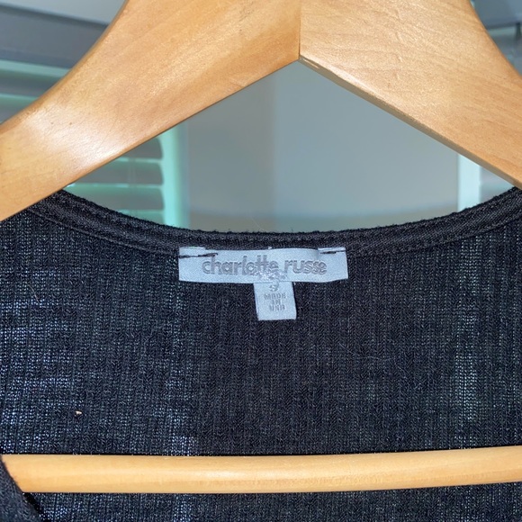 Black Long Sleeve Crop Top - Picture 4 of 5